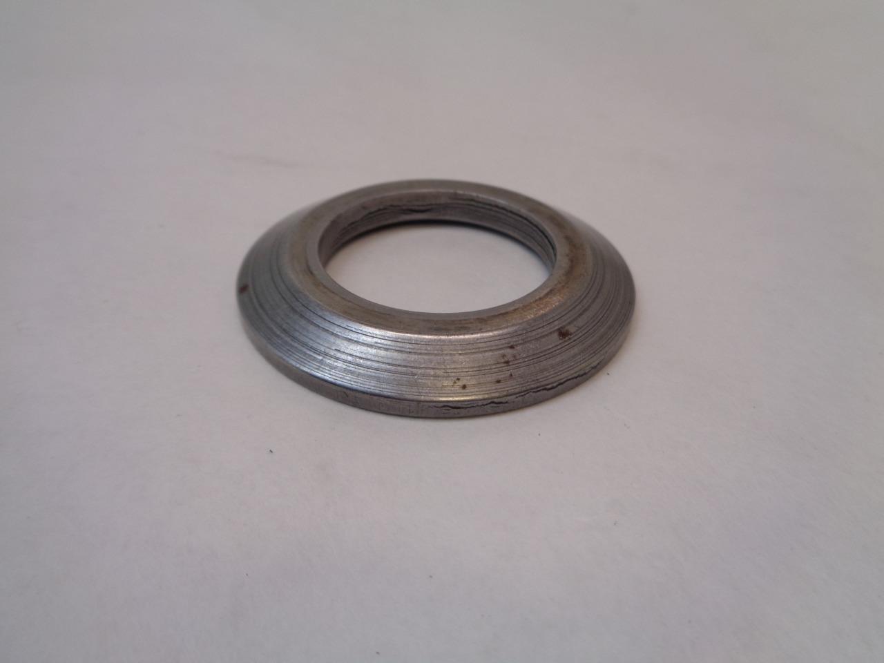 PORSCHE 911 993 TRANSMISSION THRUST WASHER 95030229405 R21