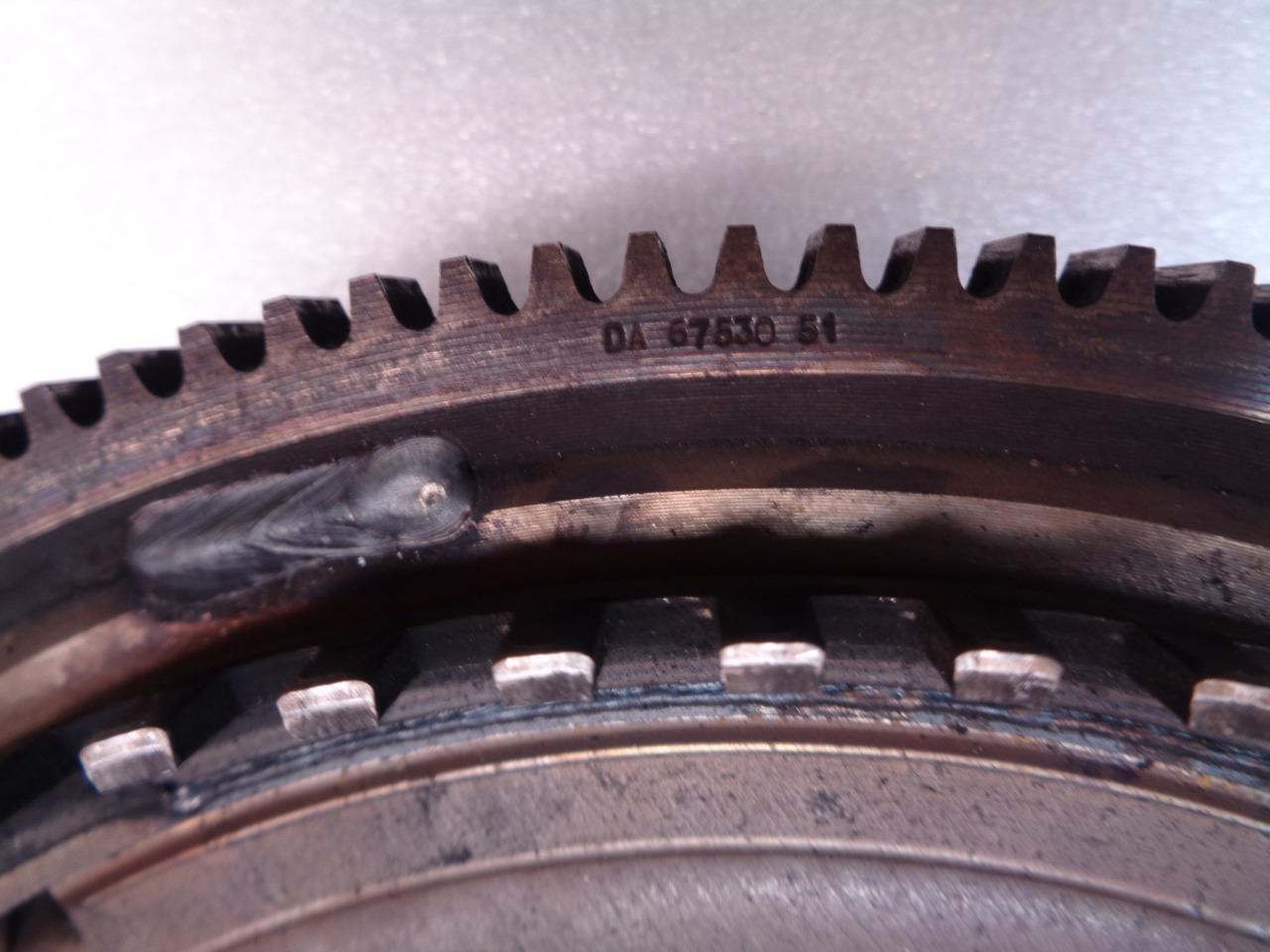 USED LUK DUAL MASS FLYWHEEL FOR PORSCHE 911 (996 & 997) 996 114 012 05 R24T3