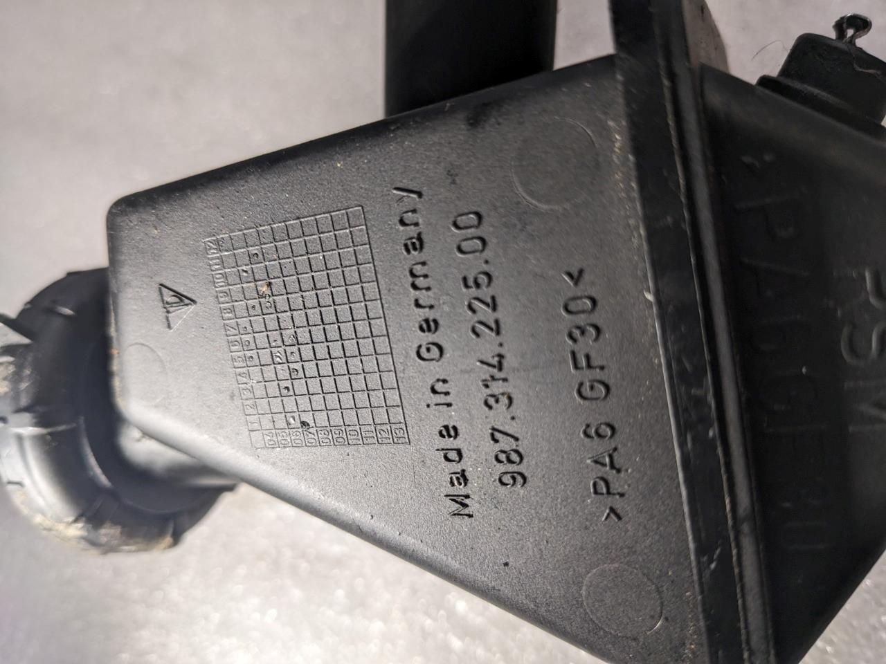 PORSCHE CAYMAN POWER STEERING HYDRAULIC FLUID RESERVOIR 98731422500 USED 996B.GL