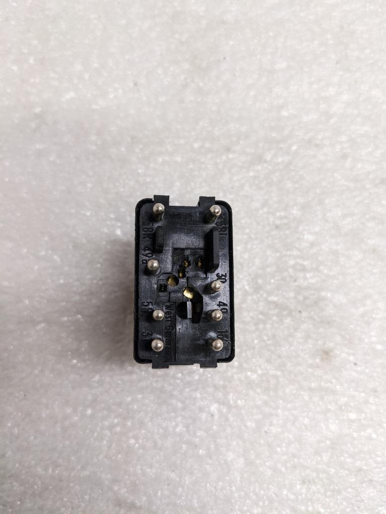 PORSCHE 94461323501 N05 HAZARD WARNING LIGHT SWITCH FOR 1992-1995 968 USED R20T7