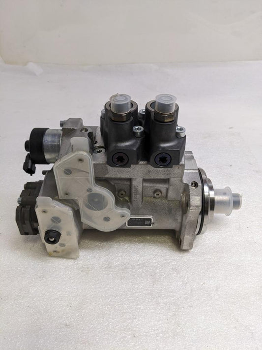 BOSCH HIGH-PRESSURE FUEL PUMP FOR MERCEDES 0 445 020 272 / A 470 090 26 50 R14