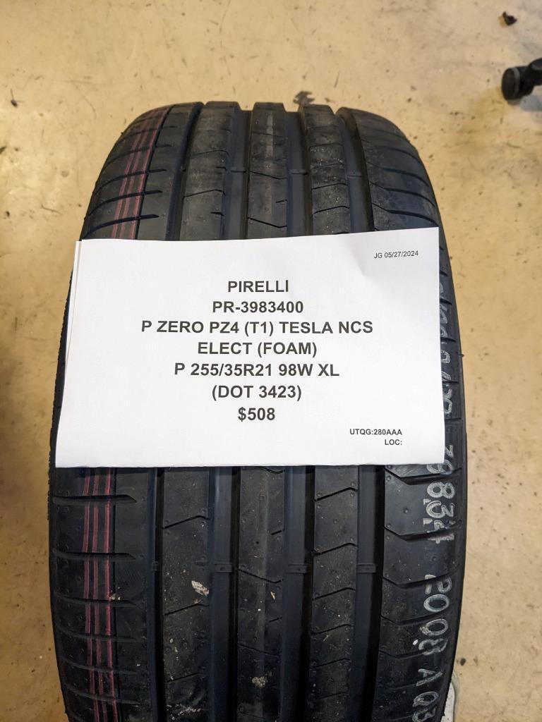 PIRELLI P ZERO PZ4 TESLA NCS ELECT (FOAM) P 255 35 21 98W XL TIRE 3983400 CQ2
