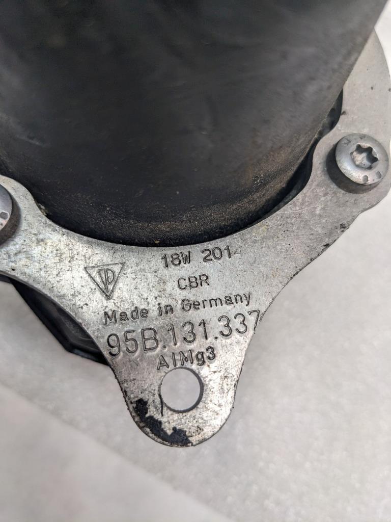 PORSCHE PANAMERA 970 SECONDARY AIR PUMP 95B131337 USED R20