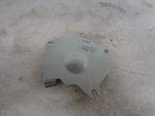GENUINE USED PORSCHE OIL PUMP COVER 948 107 254 01 FOR 08-11 CAYENNE 4.8L R31T3
