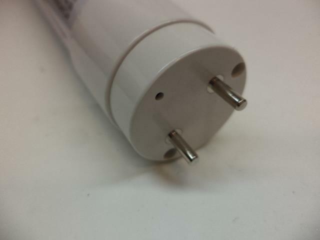 REDBIRD LED 4FT 18 WATT LED LINEAR TUBE LIGHT T8/T12 60HZ 5000K L4-18W-132 SR