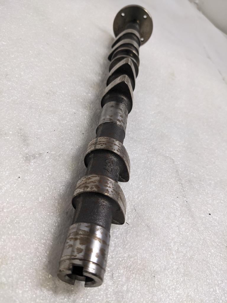 PORSCHE 911/996 3.8L CAMSHAFT CYLINDER 9960590113 USED 996.B.G.L.