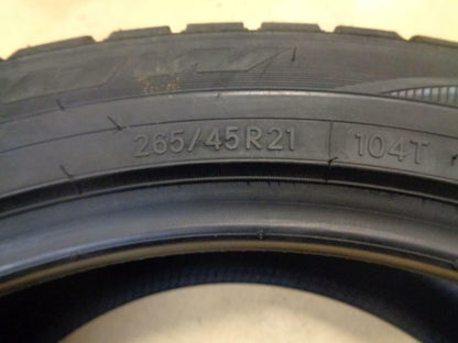 1 NEW NITTO NT90W  265 45 21 104T TIRE WO LABEL 213670 Q9