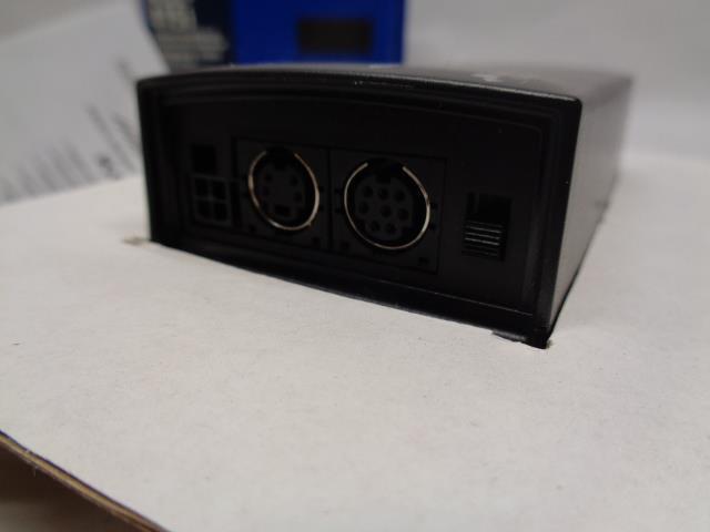 1 BRAND NEW ALPINE VIDEO INTERFACE ADAPTOR FOR IPOD KCE-415I R17T1