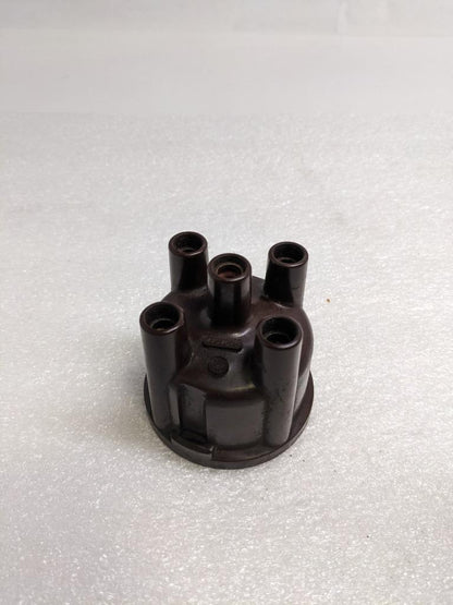 BOSCH ZVS75Z6 DISTRIBUTOR CAP FOR VOLKSWAGON PORSCHE BENZ USED R24T4