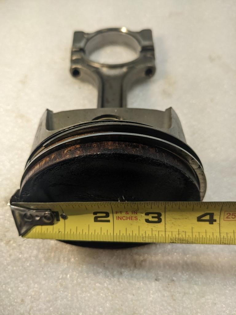 PORSCHE 986 BOXSTER 2.7L PISTON W/CONNECTING ROD #5 9961031028R USED 996GL2T1