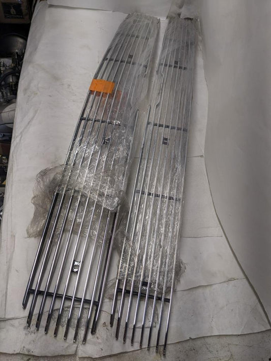 CARRIAGE WORKS 43912 BOLT-OVER GRILLE FOR 07-09 SILVERADO 2500-3500 HD NEW #2 SR