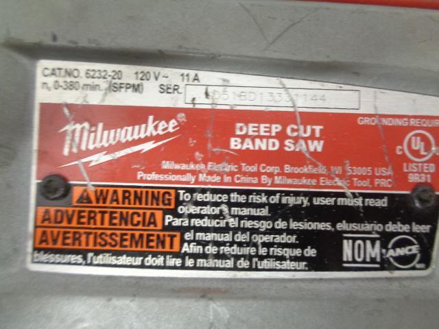 MILWAUKEE 11 AMP DEEP CUT VARIABLE SPEED BAND SAW 6232-20 USED TOOL ONLY R22