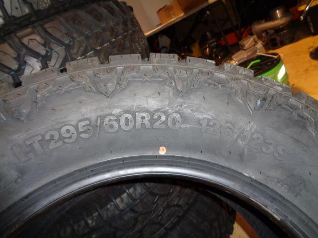 PREDATOR NEW MUTANT X-AT LT 295 60 20 126 123S LRE 10PLY TIRE PRXAT61 BQ4