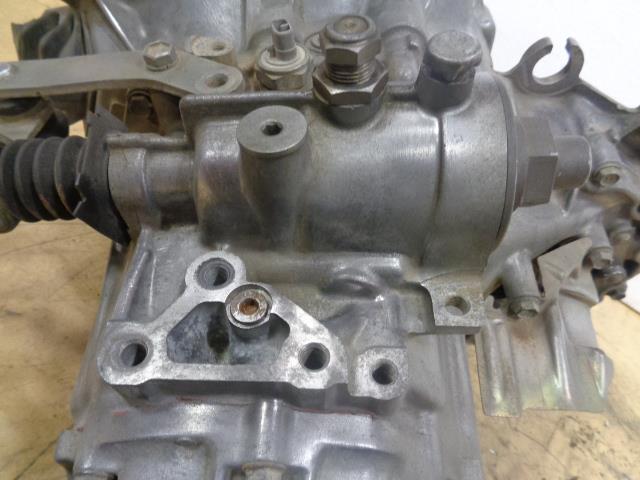 USED GENUINE TOYOTA COROLLA AE80 TRANSMISSION BSRG9