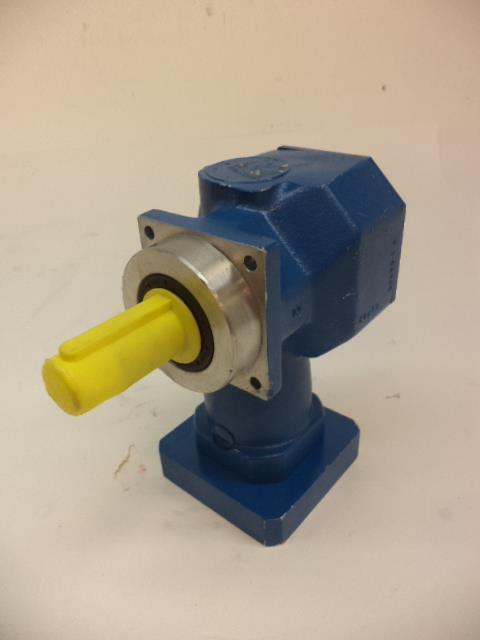 NEW DYNA-LITE SERIES DL-PW RIGHT ANGLE HYPOID GEARBOX 3500RPM 10:1 RATIO R34T1