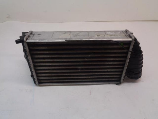 USED GENUINE PORSCHE 911 996 TURBO PASSENGER SIDE INTERCOOLER 996 110 640 71 R20