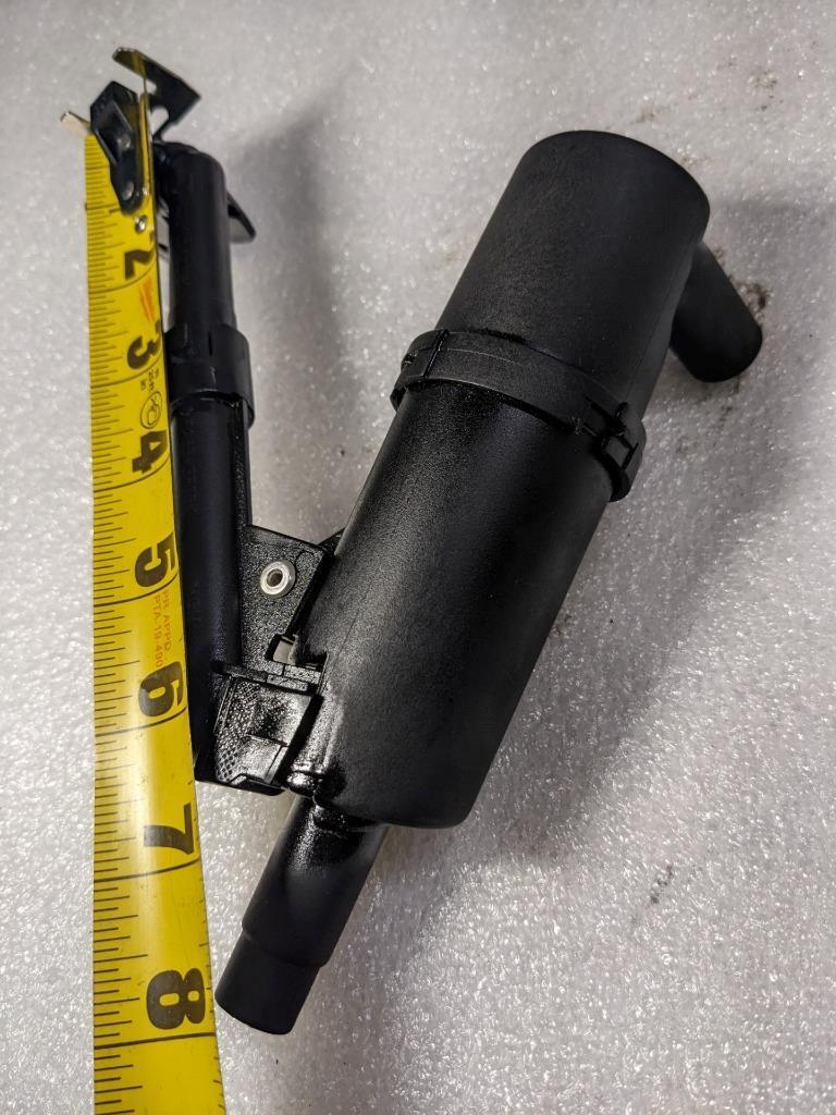 PORSCHE 996 CARRERA ENGINE OIL SEPERATOR 99610708054 USED 996B.G.L.