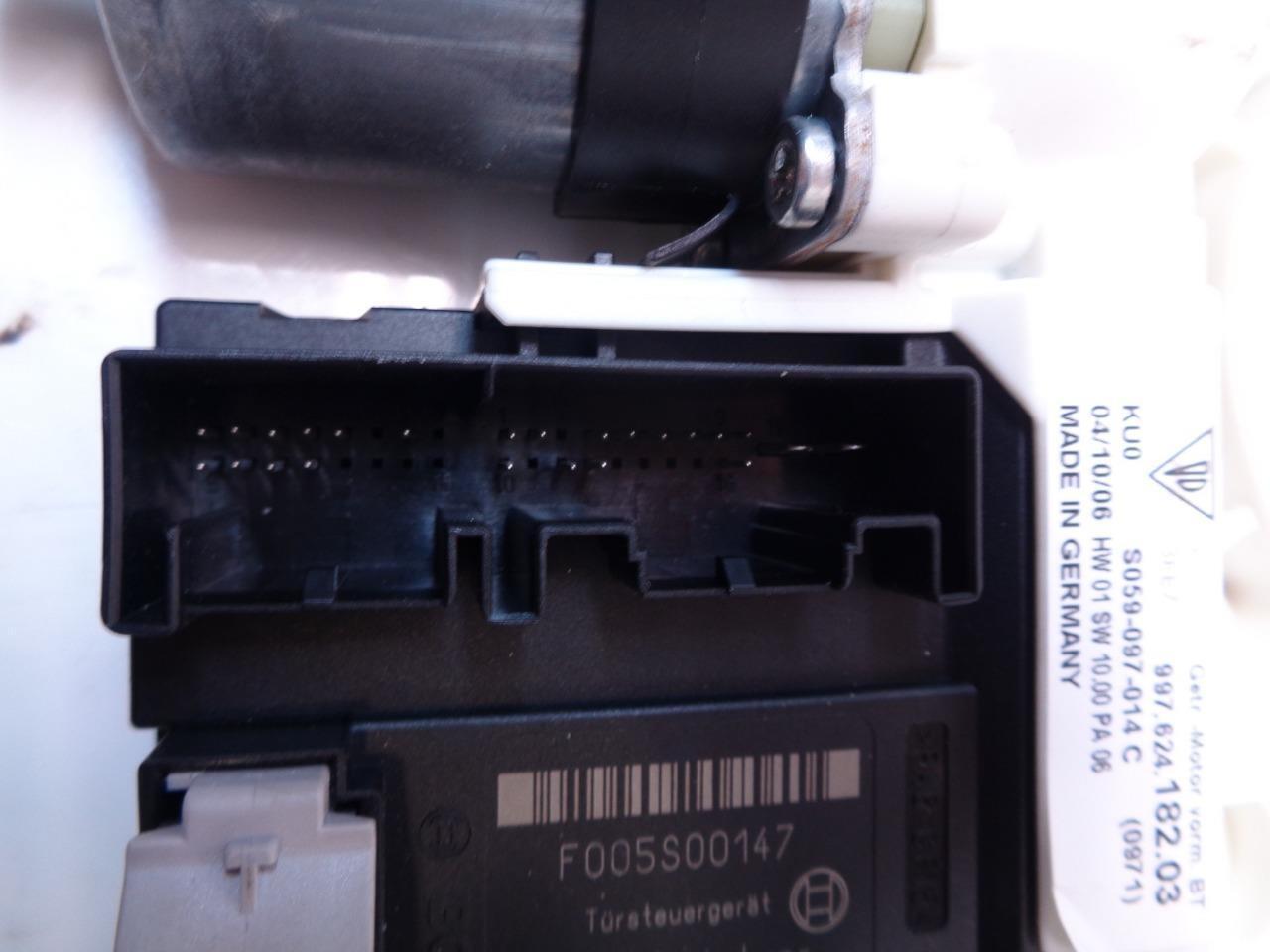 GENUINE PORSCHE WINDOW MOTOR W/CONTROL MODULE 997 624 182 03 R21T4