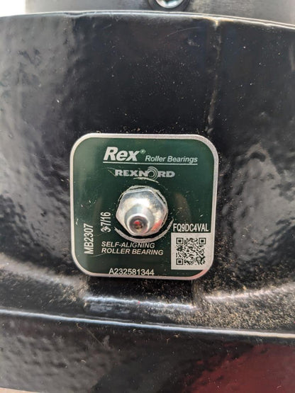 REXNORD MB2307 CAST IRON FLANGE BLOCK BALL BEARING 4 BOLT SQUARE NEW J2