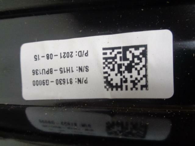 NEW '19-20 HYUNDAI GENESIS G70 PANORAMAROOF MOVING GLASS ASSEMBLY 81630-G9000 SR