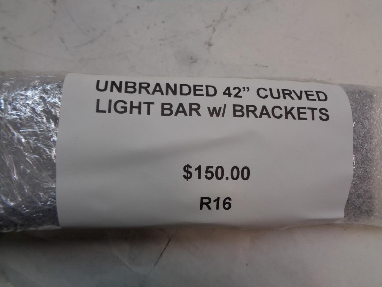 NEW UNBRANDED 42" CURVED LIGHT BAR w/ BRACKETS R16