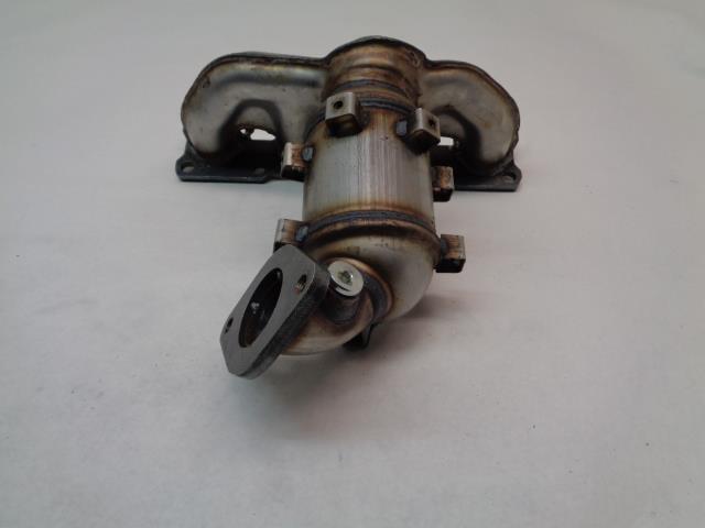 CATALYTIC CONVERTER EXHAUST MANIFOLD FOR KIA 10-13 HYUNDAI 09-15 R19