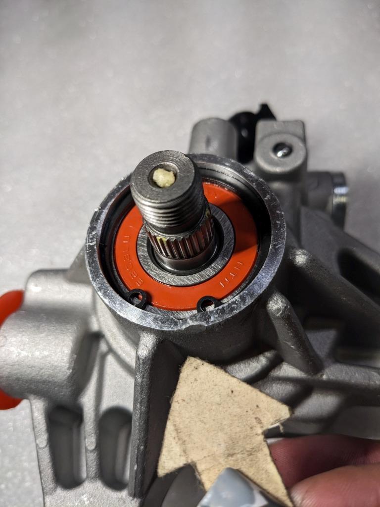 POWER STEERING PUMP AG2006 B12 6203LU NEW R11