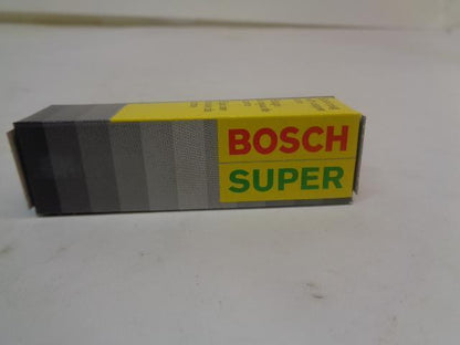 BRAND NEW BOSCH GMC SUPER SPARK PLUG 10 PACK 7576 R13T3