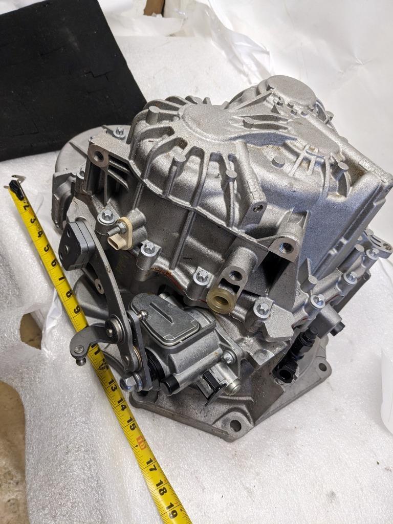 NEW GM TRANSMISSION/GEARBOX FOR OPEL ASTRA GTC/ CHEVROLET CRUZE 55569878 B2