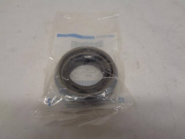 GENUINE FORD 1997-2011 EXTENSION HOUSING SEAL 7W7Z-7052-A R15