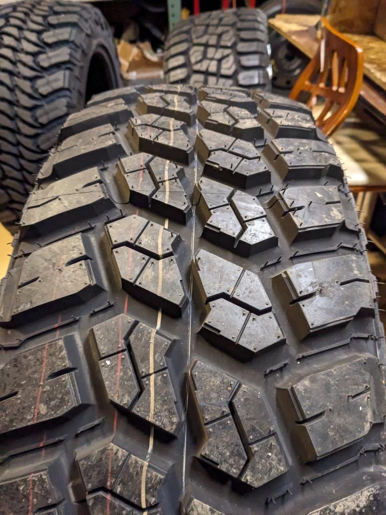 DELIUM TERRA RAIDER M/T LT 37 12.50 17 124Q LRE 10PLY TIRE D237127 CQ2