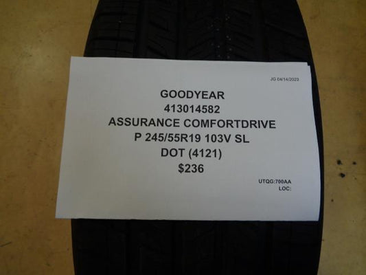 1 GOODYEAR ASSURANCE COMFORTDRIVE P 245 55 19 103V SL 413014582 TIRE BQ2