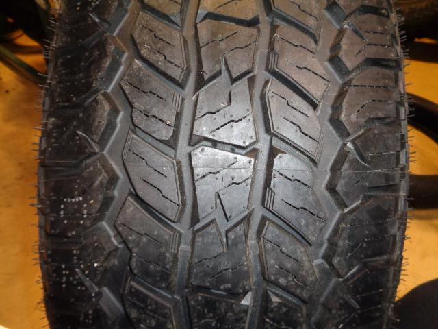 MILETRIP TP55 AT OWL 275 55 20 117T XL TIRE  MT2755520TP55 BQ4