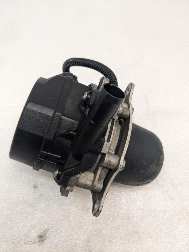 PORSCHE PANAMERA 970 SECONDARY AIR PUMP 95B131337 USED R20