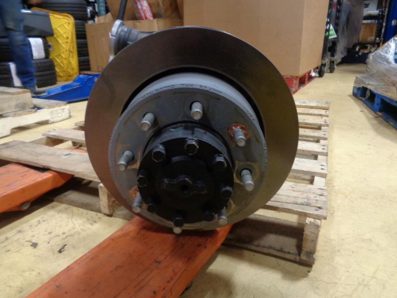 MOPAR 2019-22 RAM 2500 REAR COMPLETE AXLE ASSEMBLY 68295631AE BAY2