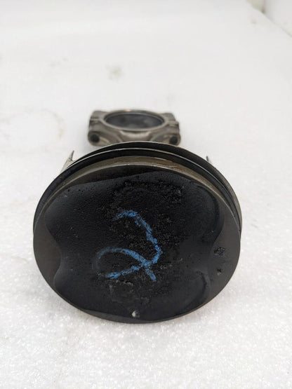 PORSCHE 911/996  CONNECTING PISTON ROD #2 9961031026R USED 996BGL2T2