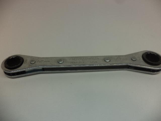 SNAP-ON 12-13MM RATCHETING BOX WRENCH RBM1213C R22T4