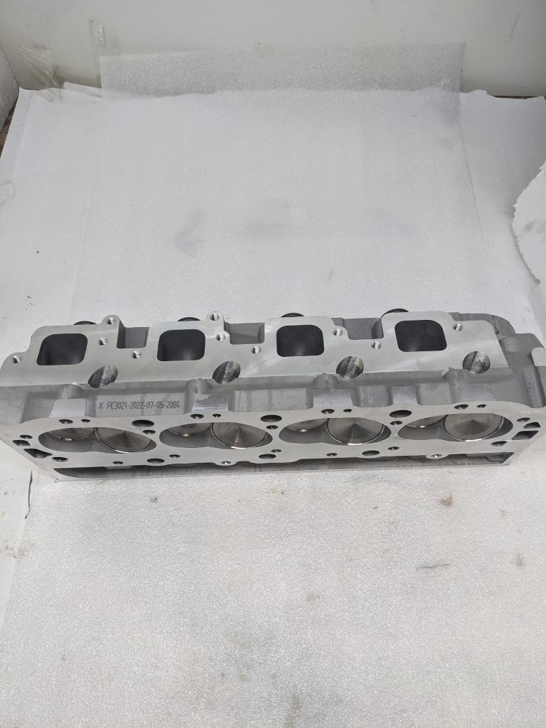 SINGLE CHEVY COMPLETE ASSEMBLED ALUMINUM CYLINDER HEAD CAMBER XPC3021 NEW I2