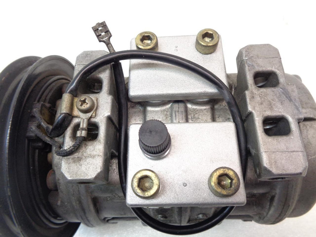 USED NIPPONDENSO 047200-3612 AC COMPRESSOR FOR 1985-89 PORSCHE 911 R3