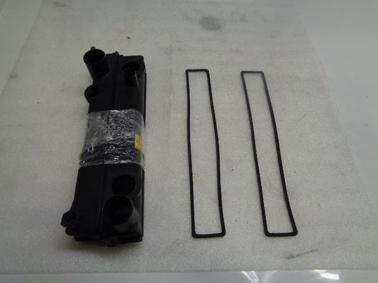 1 Porsche 944 Radiator End Tank Auto BEHR P0-001 USED R21