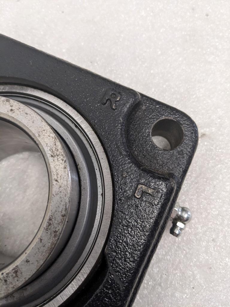 KBZ F3DX214 PILLOW BLOCK 3 BOLT NEW R27