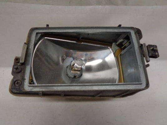 USED GENUINE PORSCHE 928 1978-82 RIGHT FOG LIGHT NO LENS 928 631 417 00 R25T4