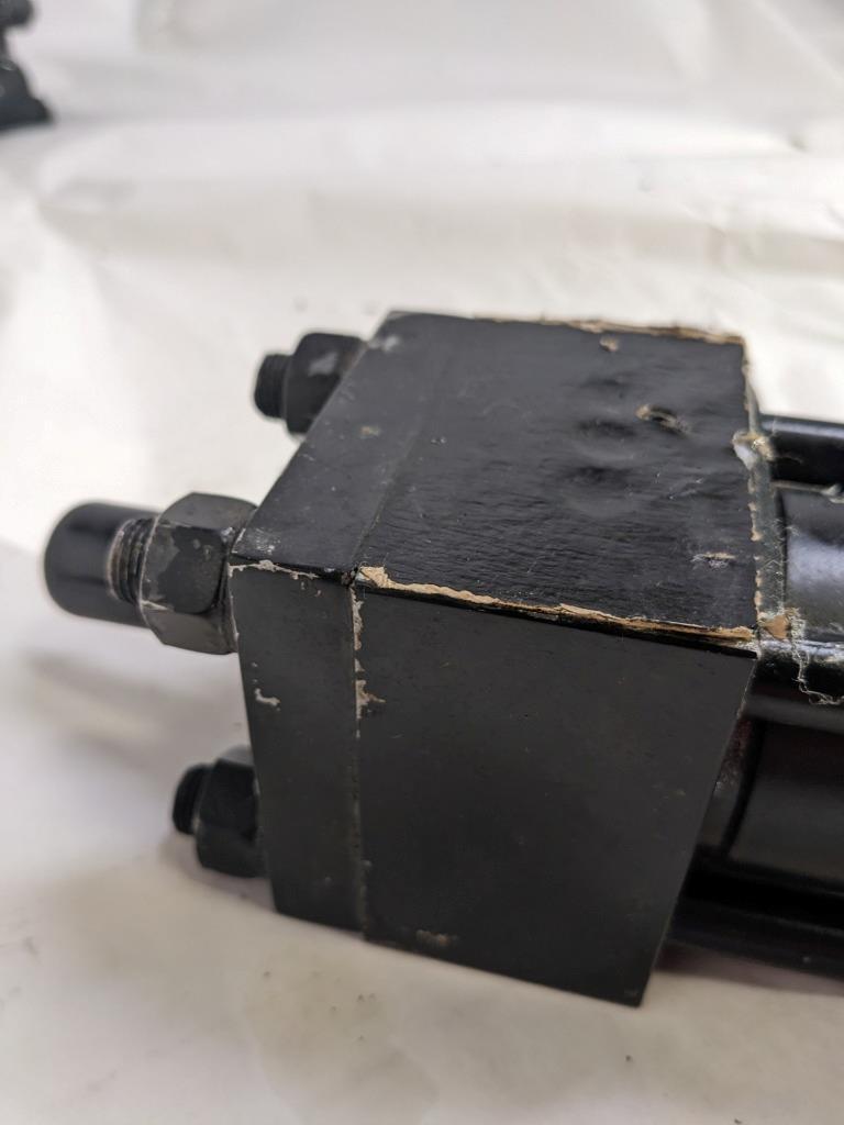 PARKER HYDRAULIC CYLINDER (2) 1H2H0A00010361 17" 1" TIP 3000 PSI 21 LBS NEW R10