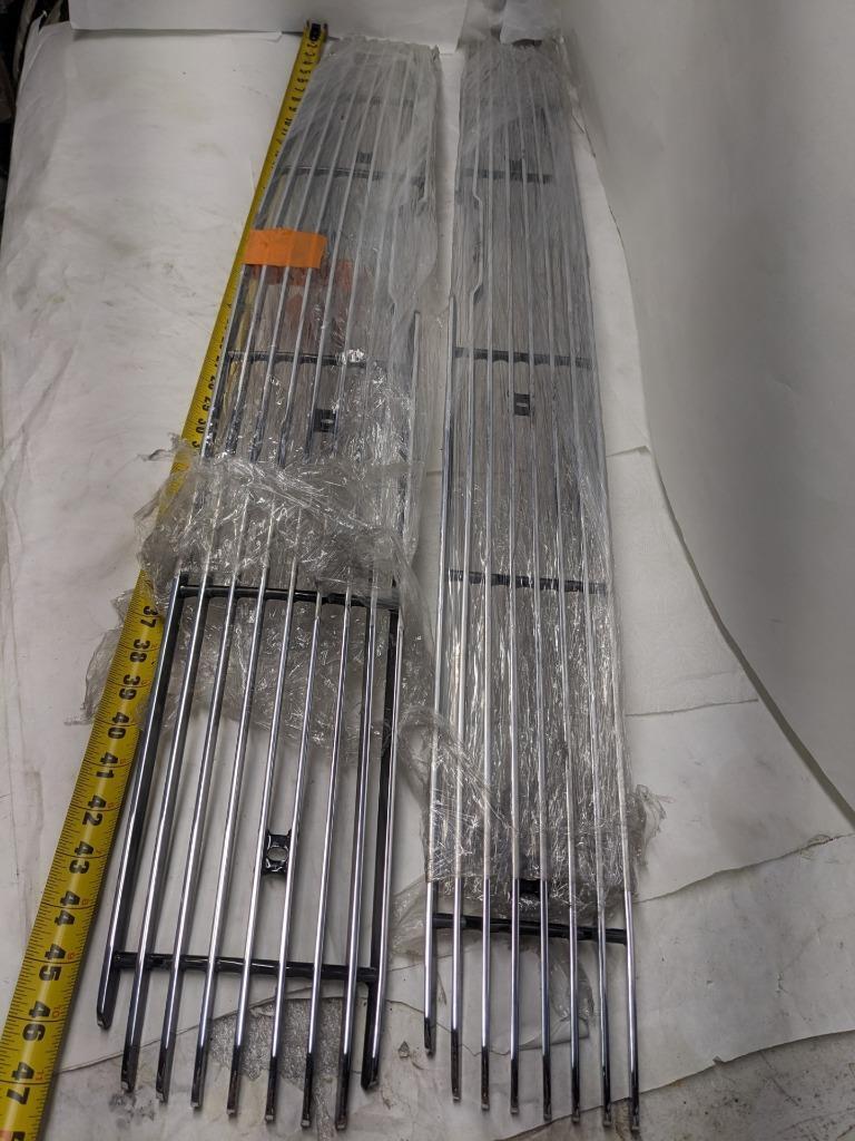 CARRIAGE WORKS 43912 BOLT-OVER GRILLE FOR 07-09 SILVERADO 2500-3500 HD NEW #2 SR