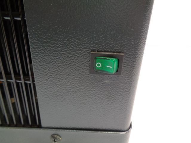 SPEEDAIRE 3YA50A REFRIGERATED AIR DRYER 115VAC 60HZ 13X15X13 3/8" OD NEW R14