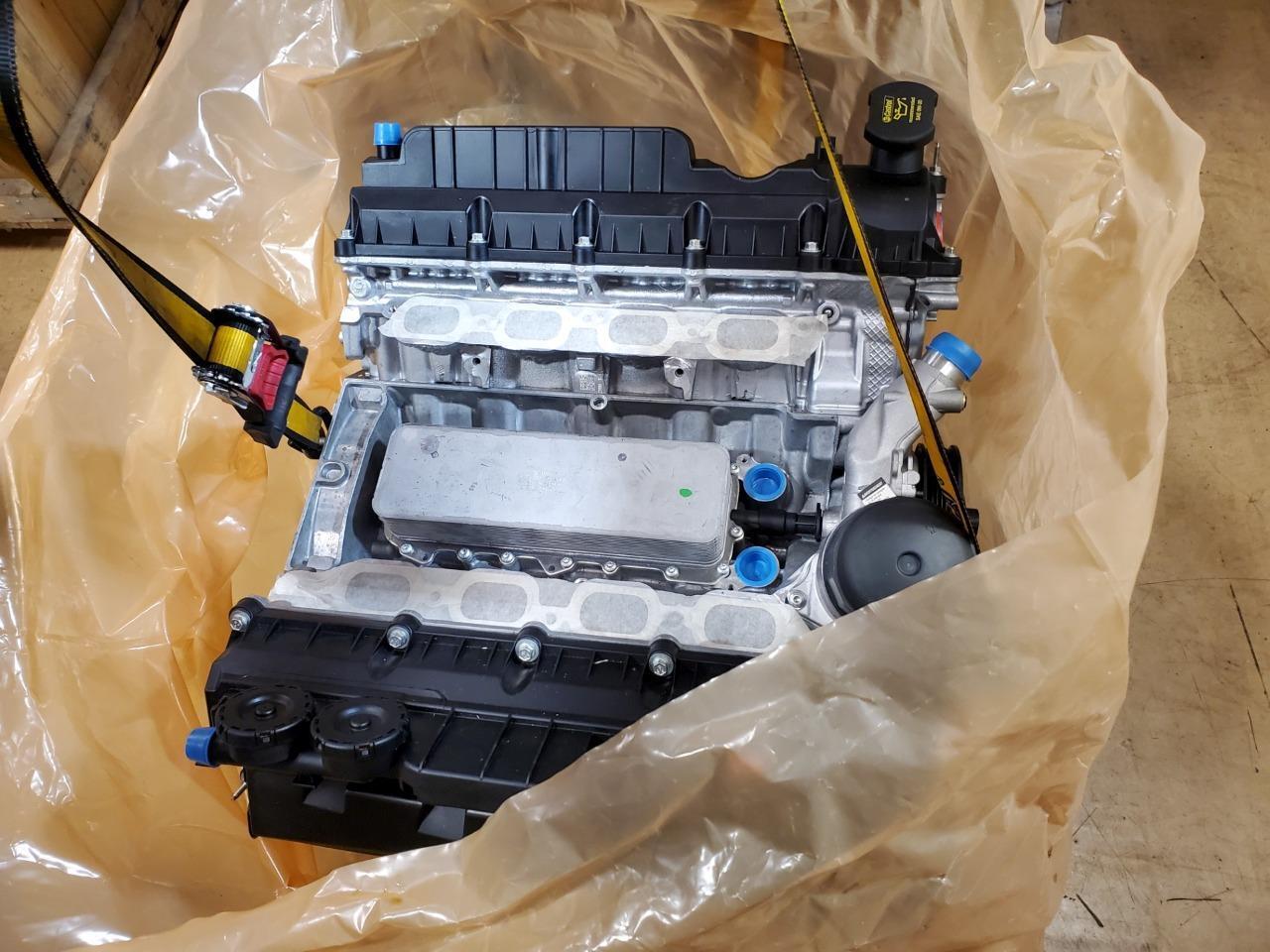 LAND ROVER VELAR 2017+ ENGINE & SHORT BLOCK 5.0L DOHC V8 PETROL LR147909 B2