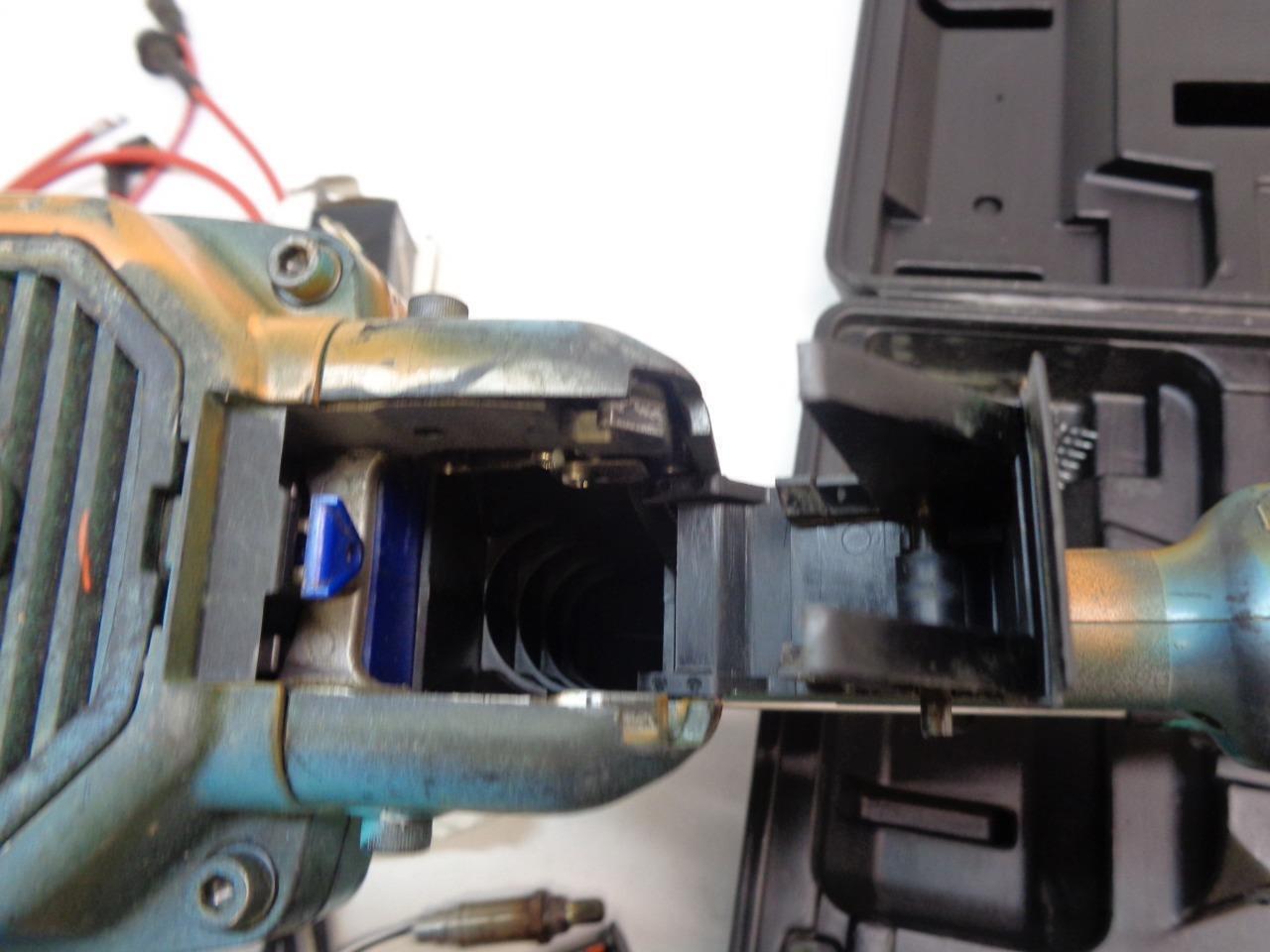 USED BLUE POWERS TRAK IT GAS NAILER 55011 C3 WITH EYE WEAR BSR35