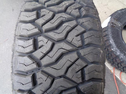 VENOM POWER TERRA HUNTER R/T+ LT 33 12.5 22 114Q LRF 12PLY TIRE TVPRT16N AQ4 SU7