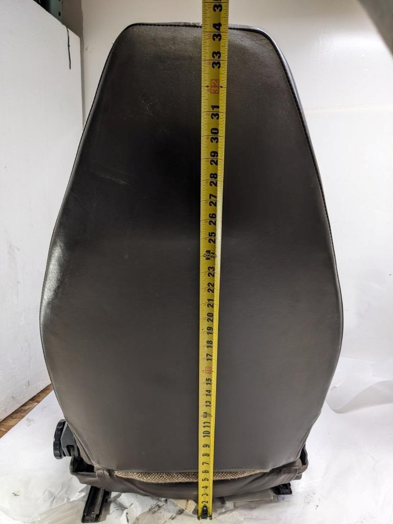 PORSCHE 1981 998 BROWN RECLINING MANUAL SEAT FOR PORSCHE (LEFT) USED B2