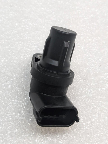 PORSCHE 911/996 PULSE CAMSHAFT CAM POSITION SENSOR 232103057 USED 996BGL2T2